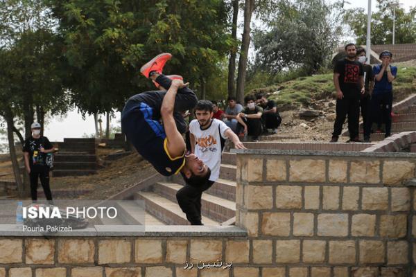 تهرانی ها تا بهبود وضعیت آلودگی هوا در فضای باز ورزش نکنند