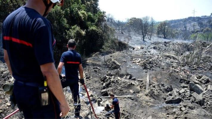 آتش سوزی در یونان 20 خانه را خاکستر کرد