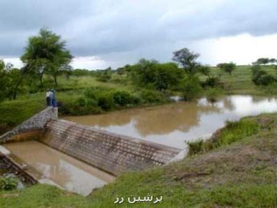 عباسی: سالانه ۳۰۰ میلیارد متر مکعب آب از دست می رود