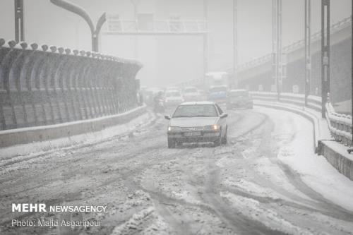 بارش برف، وزش باد شدید و کولاک در تهران
