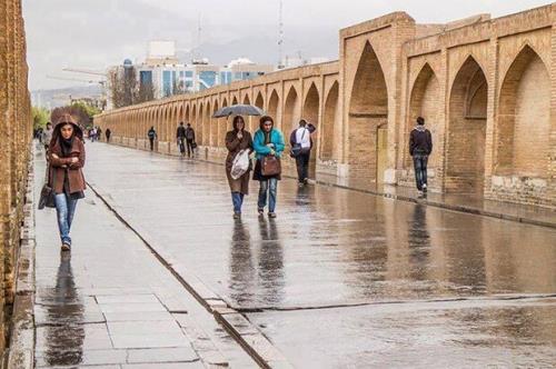 هوای اصفهان همچنان ناسالم می باشد