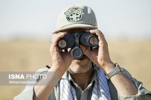 صدای محیط بانان شنیده شود